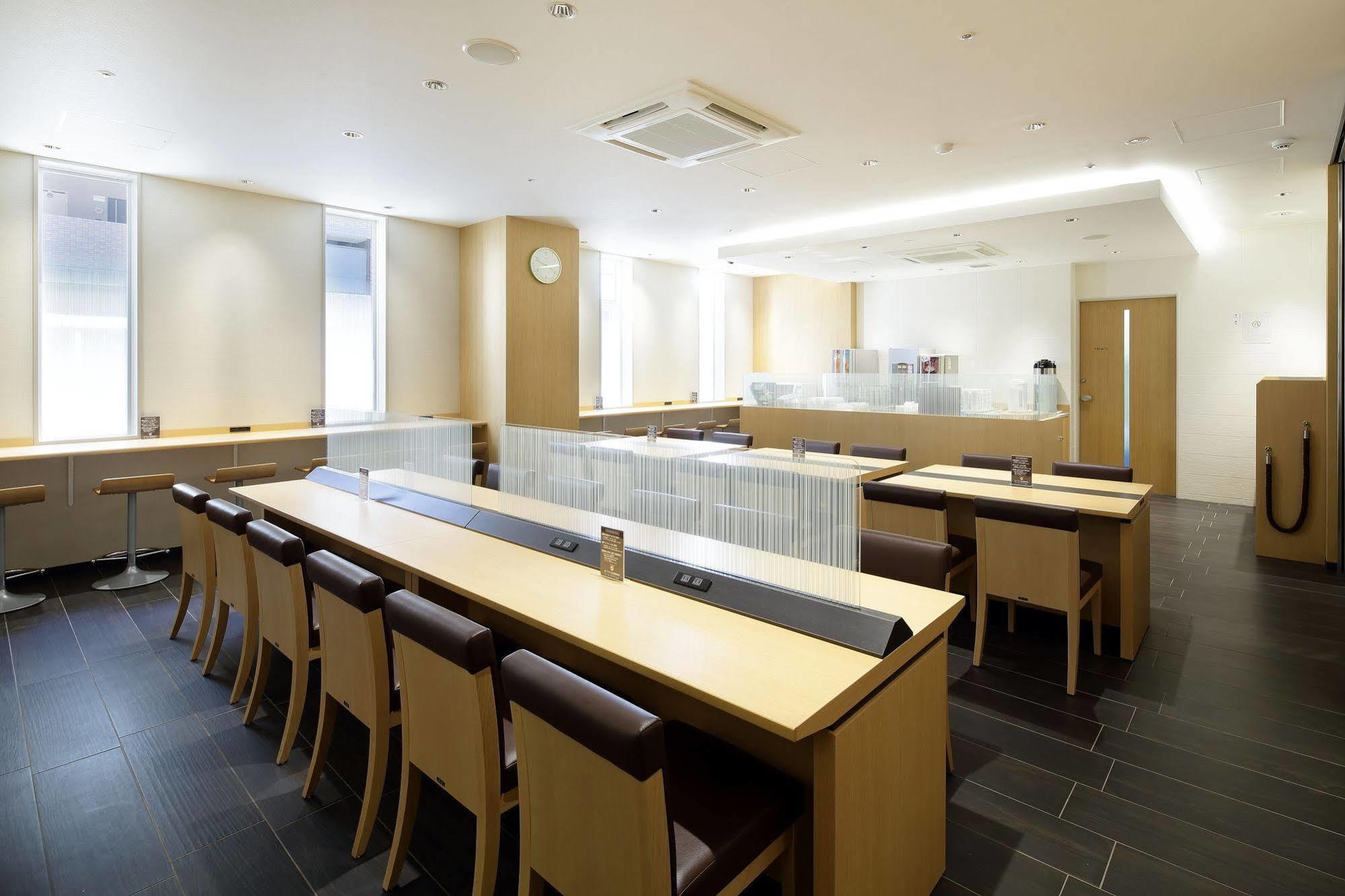 Via Inn Nagoya Shinkansen-Guchi Экстерьер фото